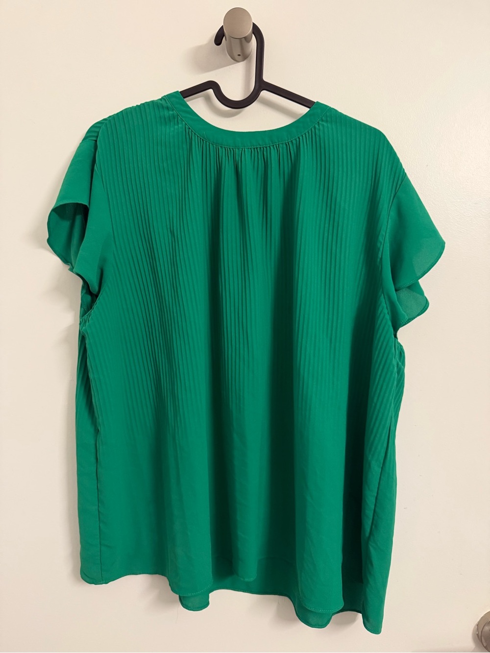 Adrianna Papell Emerald Green Pleated Flutter Sleeve Blouse